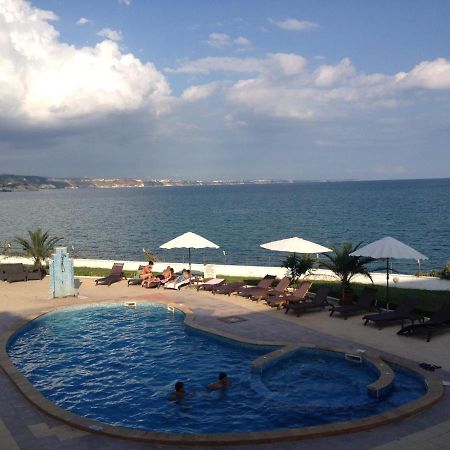 Privat Apartament Golf Coast Kavarna Exterior foto